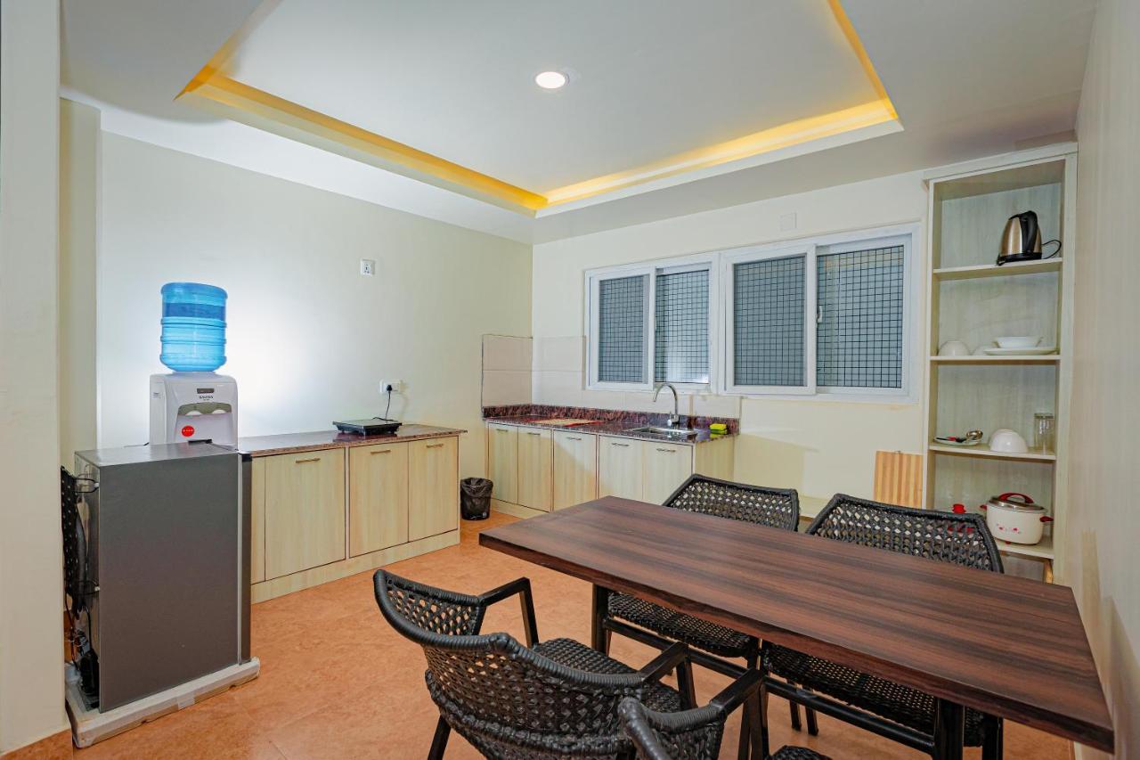 Poms Penthouse Apartment Pokhara Luaran gambar