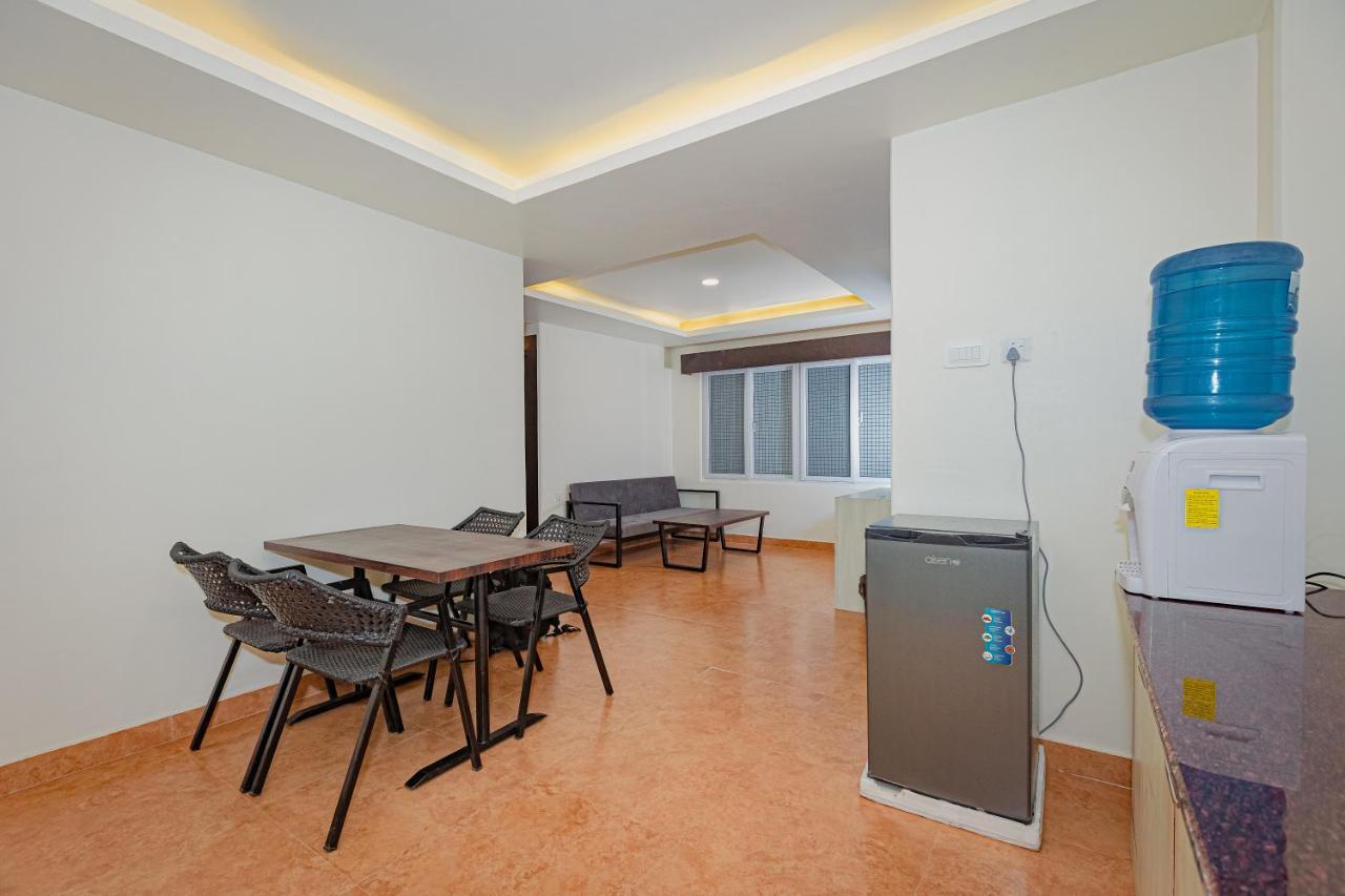 Poms Penthouse Apartment Pokhara Luaran gambar